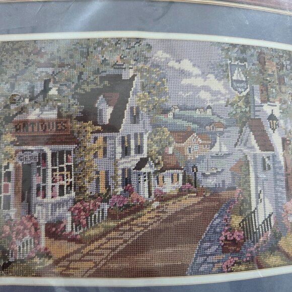 New Needlepoint Kit - Picture 2 of 4